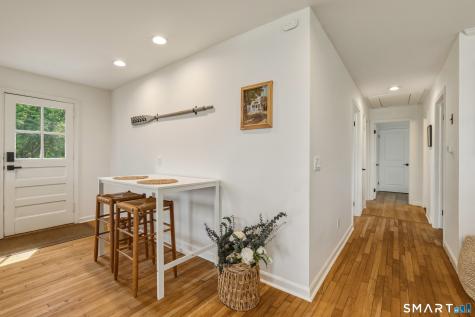 69 Daniel Avenue Guilford CT 06437