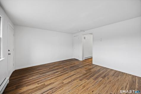 9 Maple Avenue Canton CT 06019