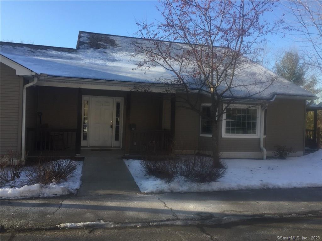 303 Essex Court Torrington CT 06790