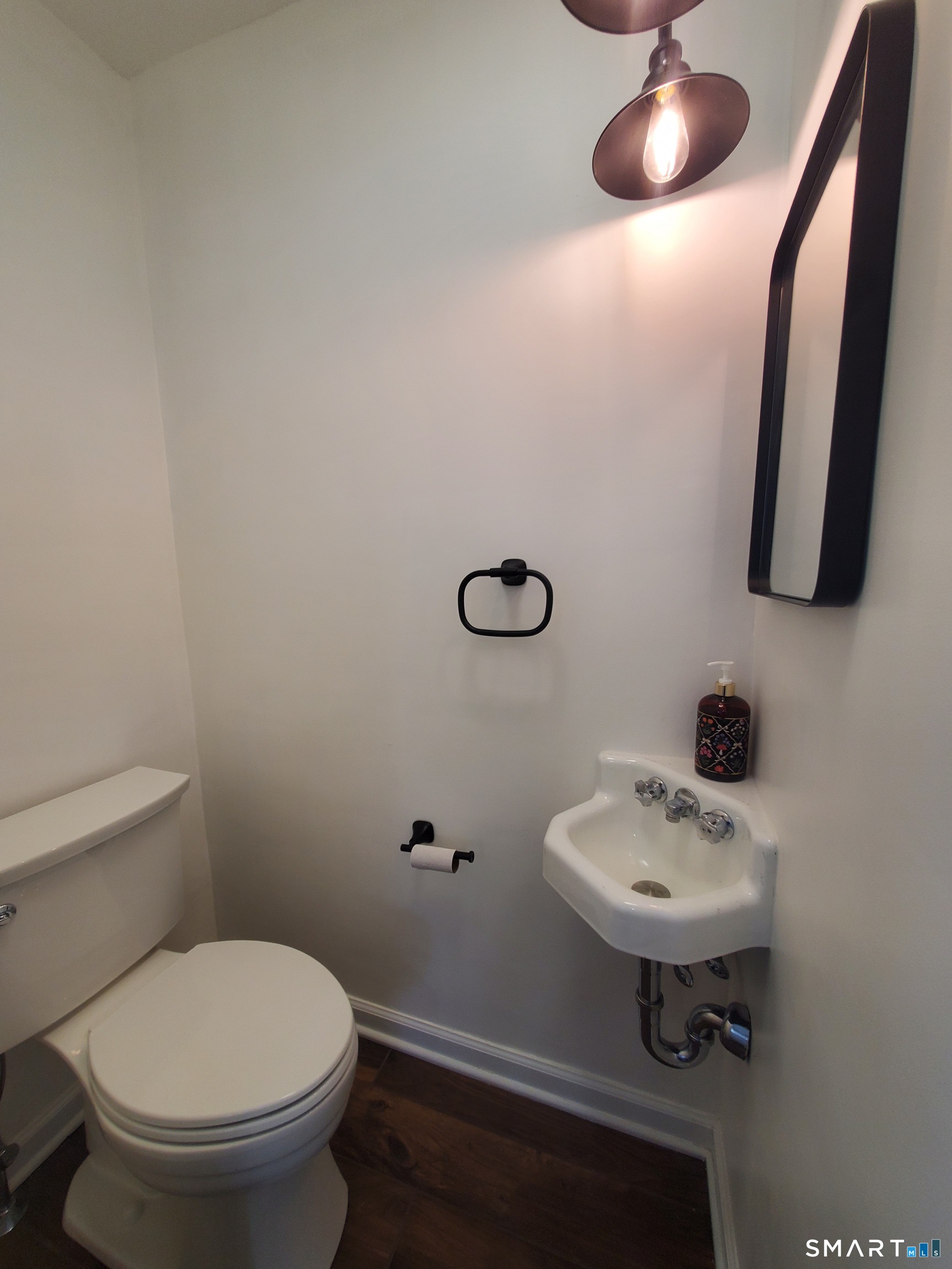 10 Silver Street Norwalk CT 06850
