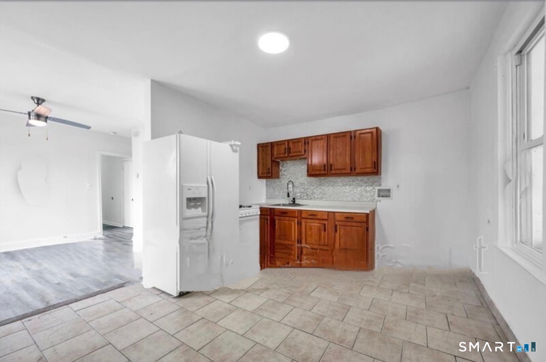 37-39 Elliott Street Hartford CT 06114