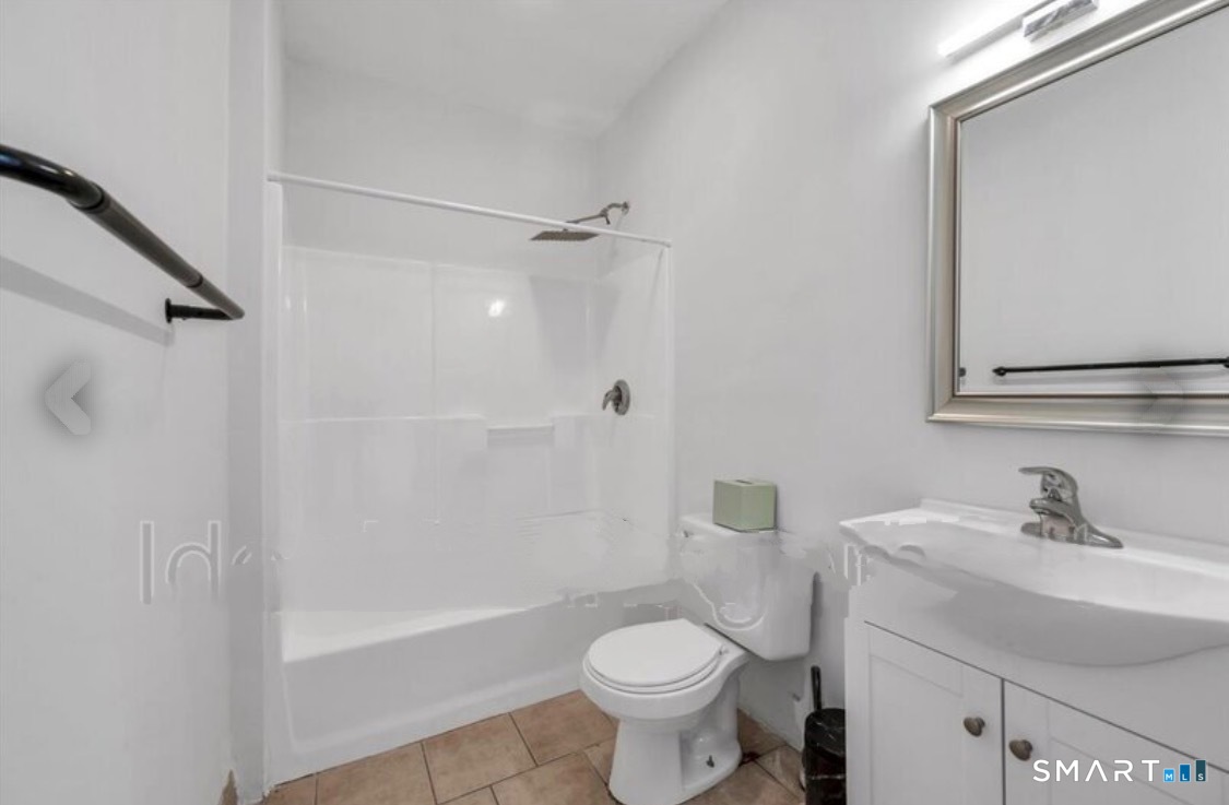 37-39 Elliott Street Hartford CT 06114