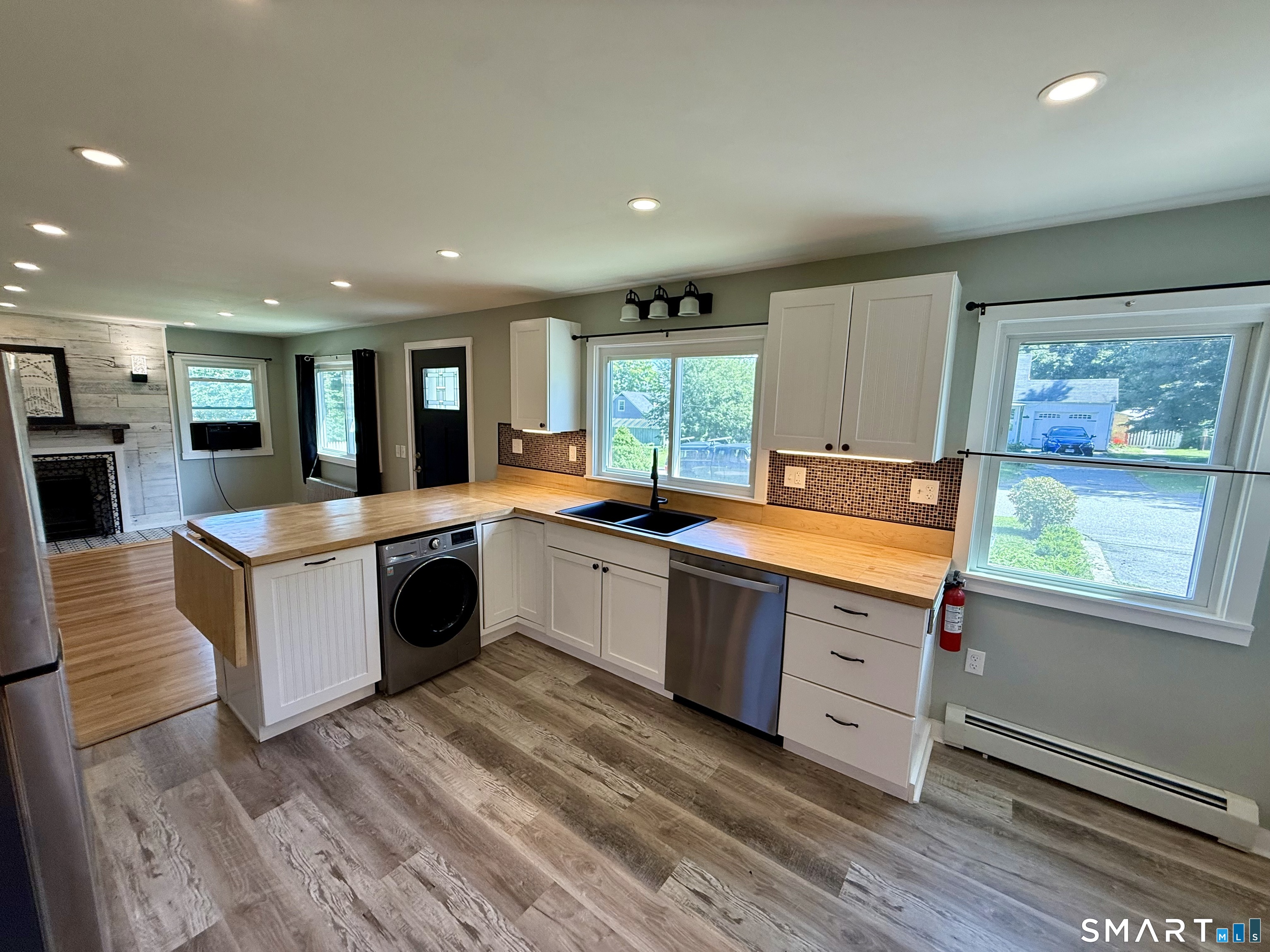 3 Pepperidge Drive Waterford CT 06385