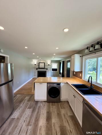 3 Pepperidge Drive Waterford CT 06385