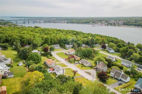 299 Virgo Drive Groton CT 06340