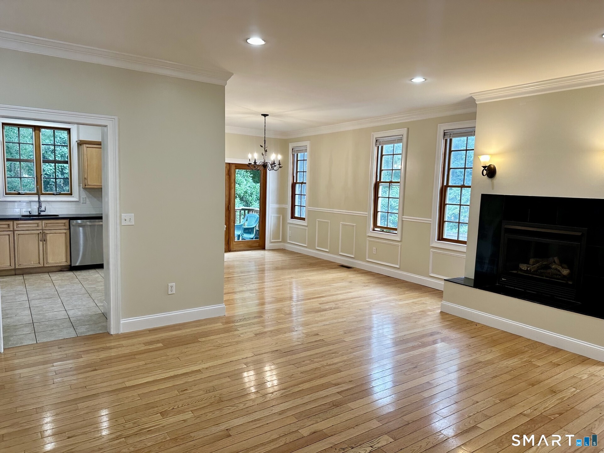 25 Melrose Avenue Norwalk CT 06855