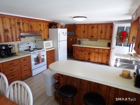 64 Washington Avenue Old Lyme CT 06371