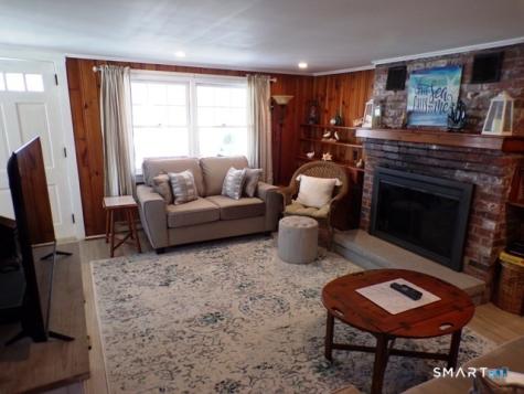 64 Washington Avenue Old Lyme CT 06371