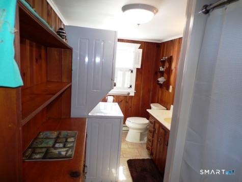 64 Washington Avenue Old Lyme CT 06371