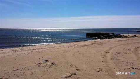 64 Washington Avenue Old Lyme CT 06371