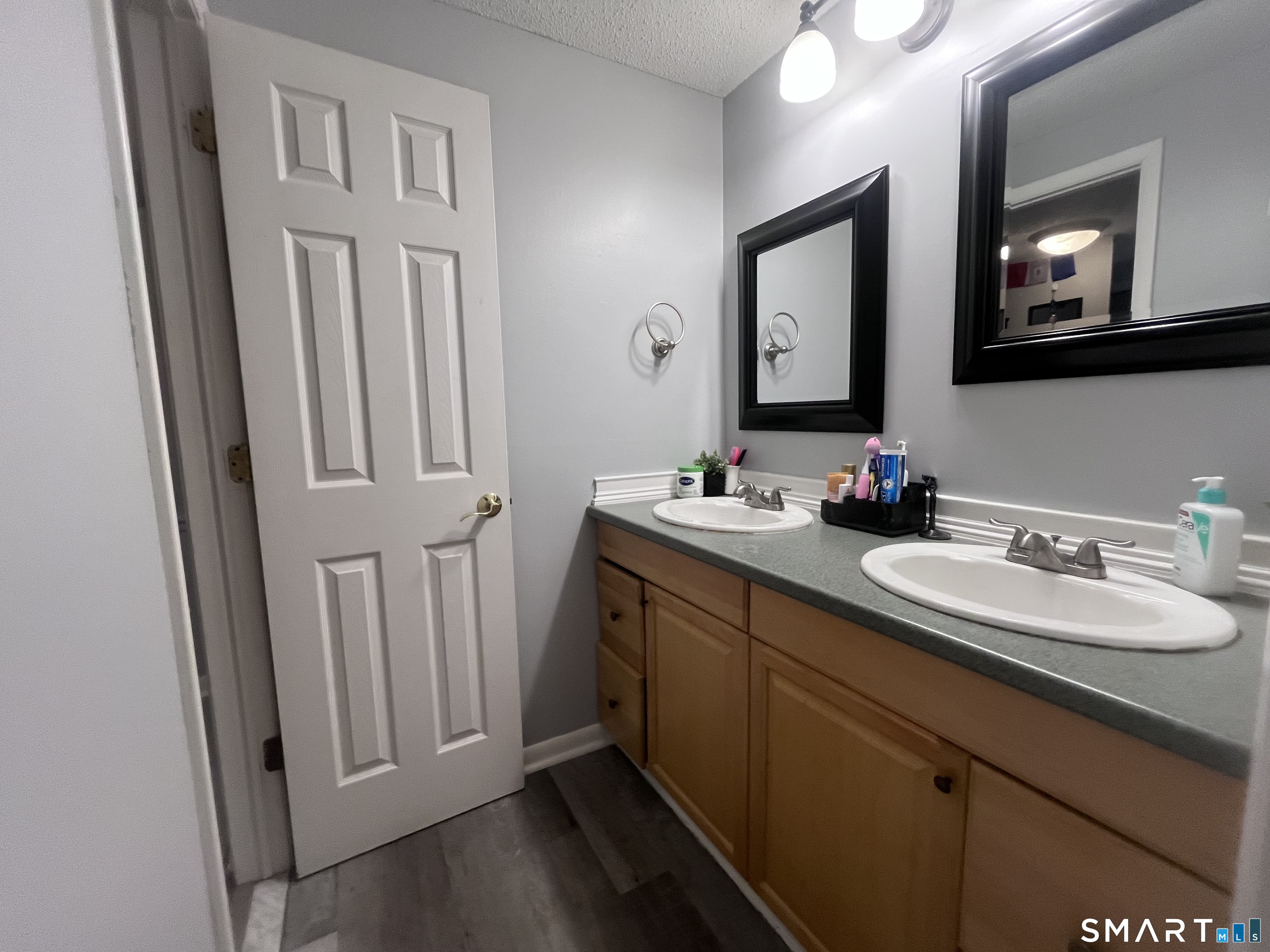 52 Heather Ridge Shelton CT 06484
