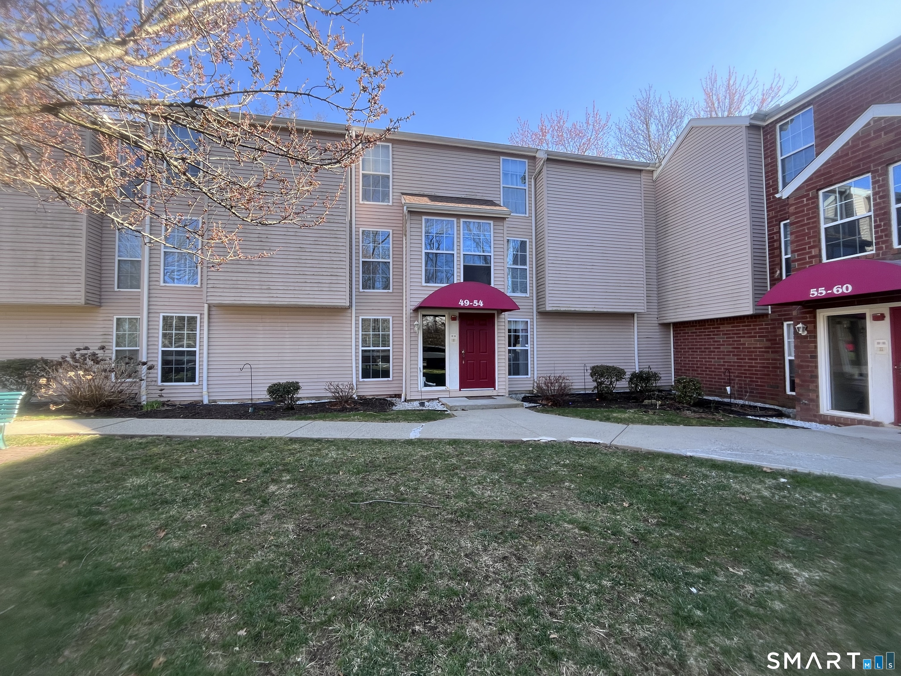 52 Heather Ridge Shelton CT 06484