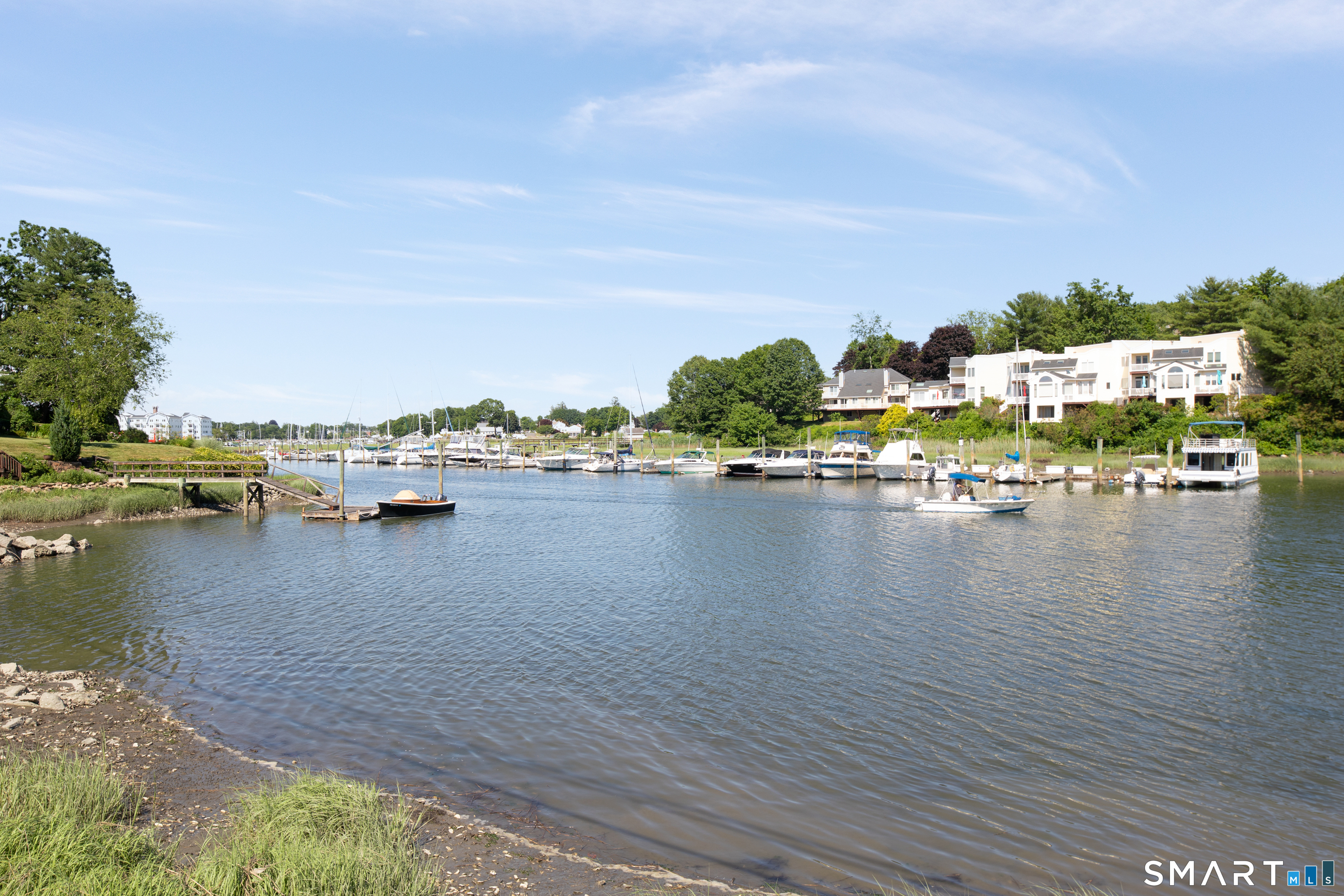 6 Russell Street Branford CT 06405
