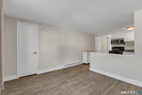 6 Russell Street Branford CT 06405