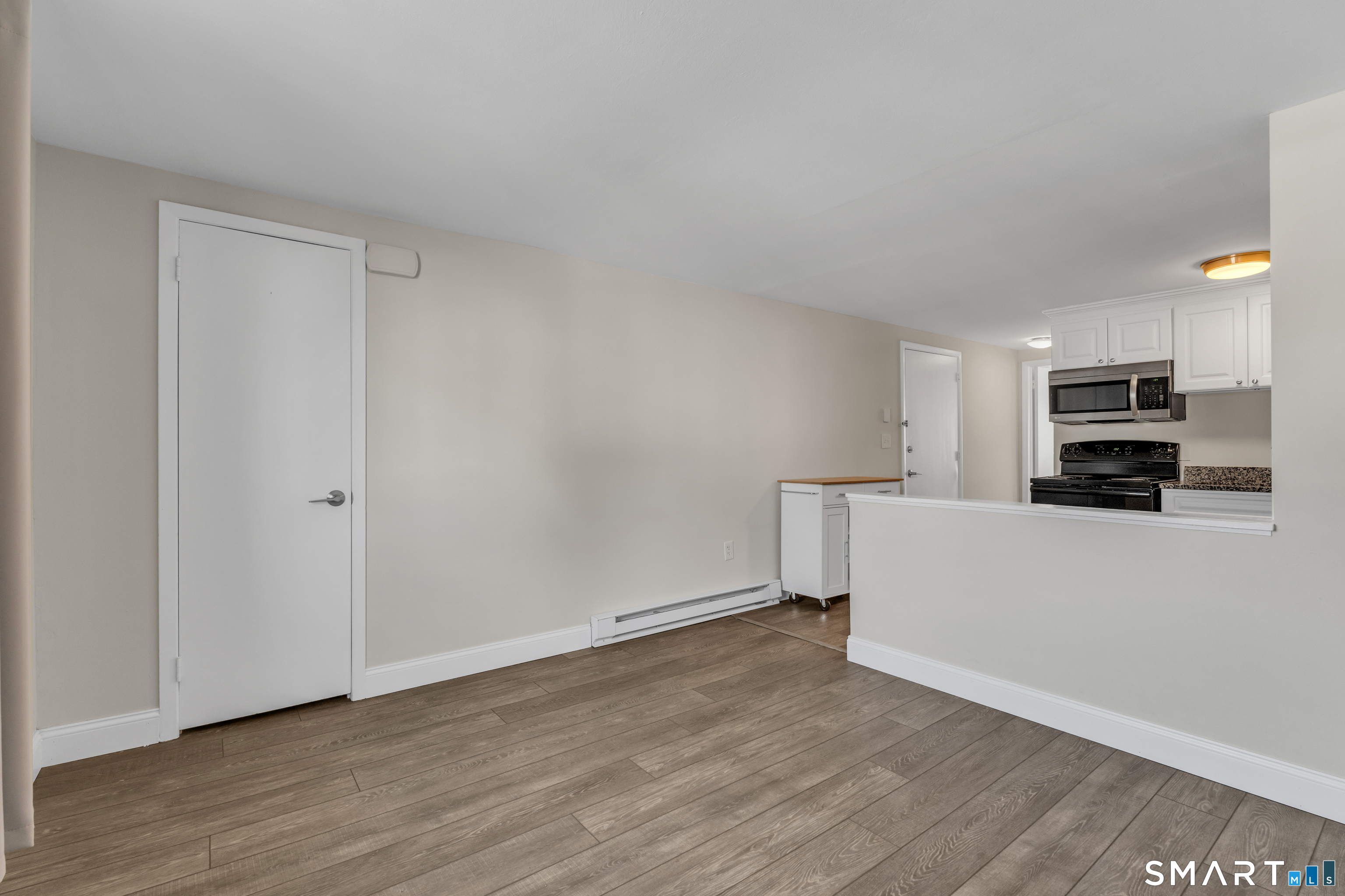 6 Russell Street Branford CT 06405