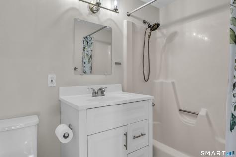 6 Russell Street Branford CT 06405