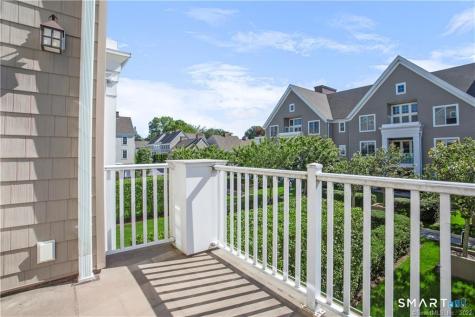 77 Havemeyer Lane Stamford CT 06902