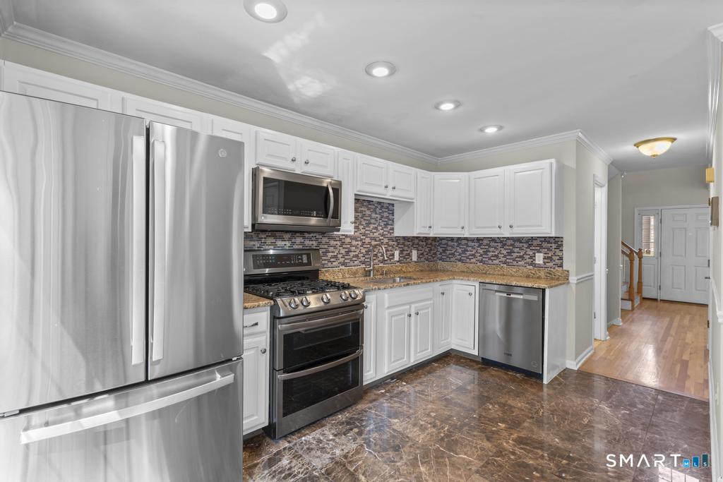 584 Hope Street Stamford CT 06907