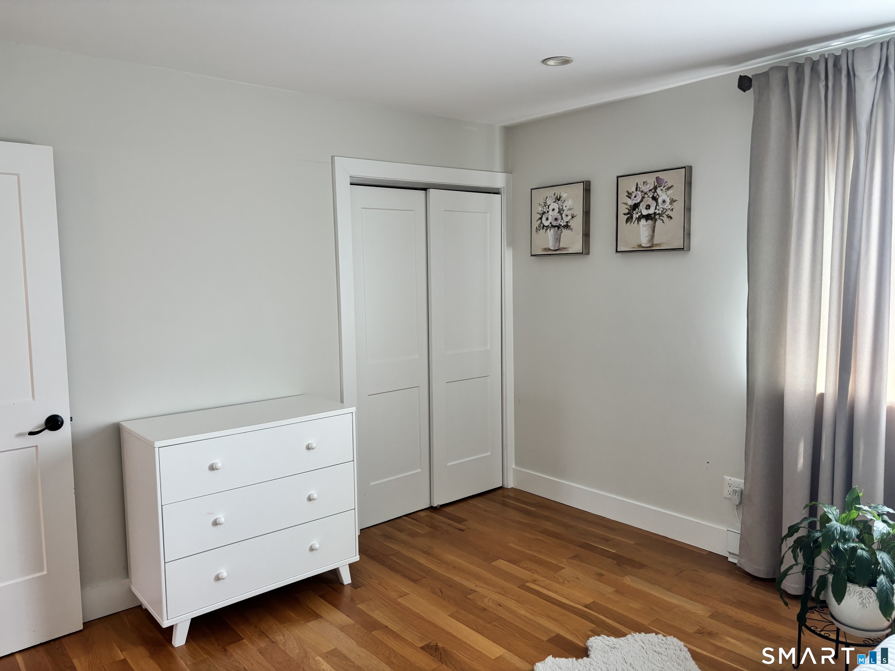 80 Lawn Avenue Stamford CT 06902