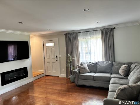 80 Lawn Avenue Stamford CT 06902