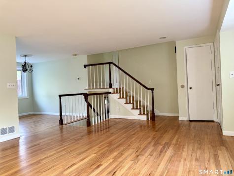 11 Kimberly Road West Hartford CT 06107