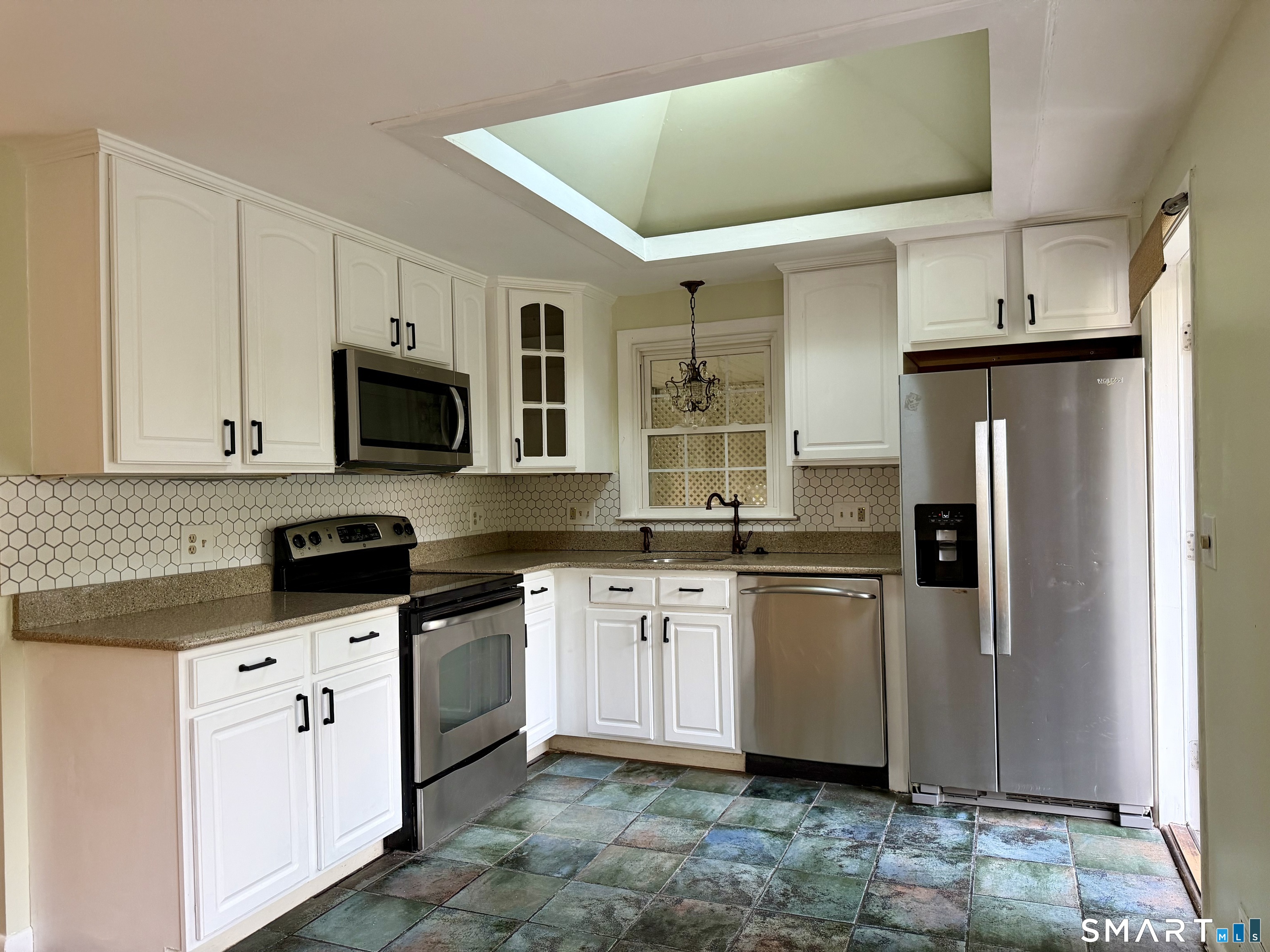 11 Kimberly Road West Hartford CT 06107