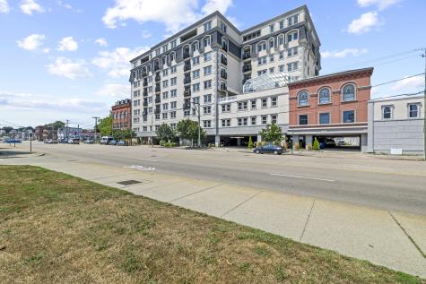 461 Bank Street New London CT 06320