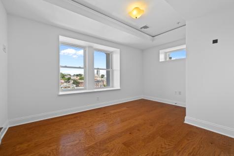 461 Bank Street New London CT 06320