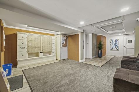 461 Bank Street New London CT 06320