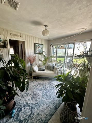 16 Seminole Street Hamden CT 06518