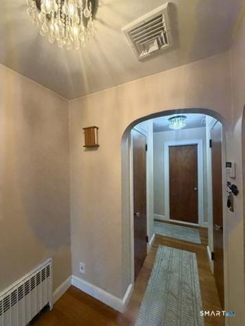 16 Seminole Street Hamden CT 06518