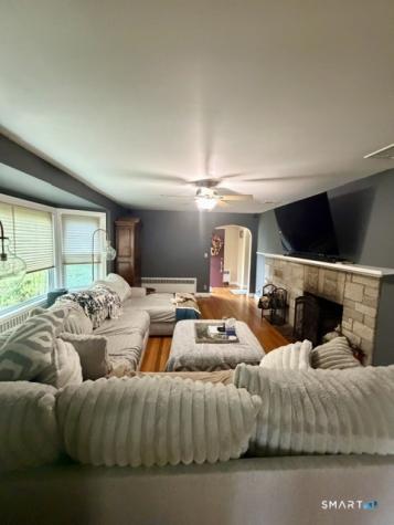 16 Seminole Street Hamden CT 06518