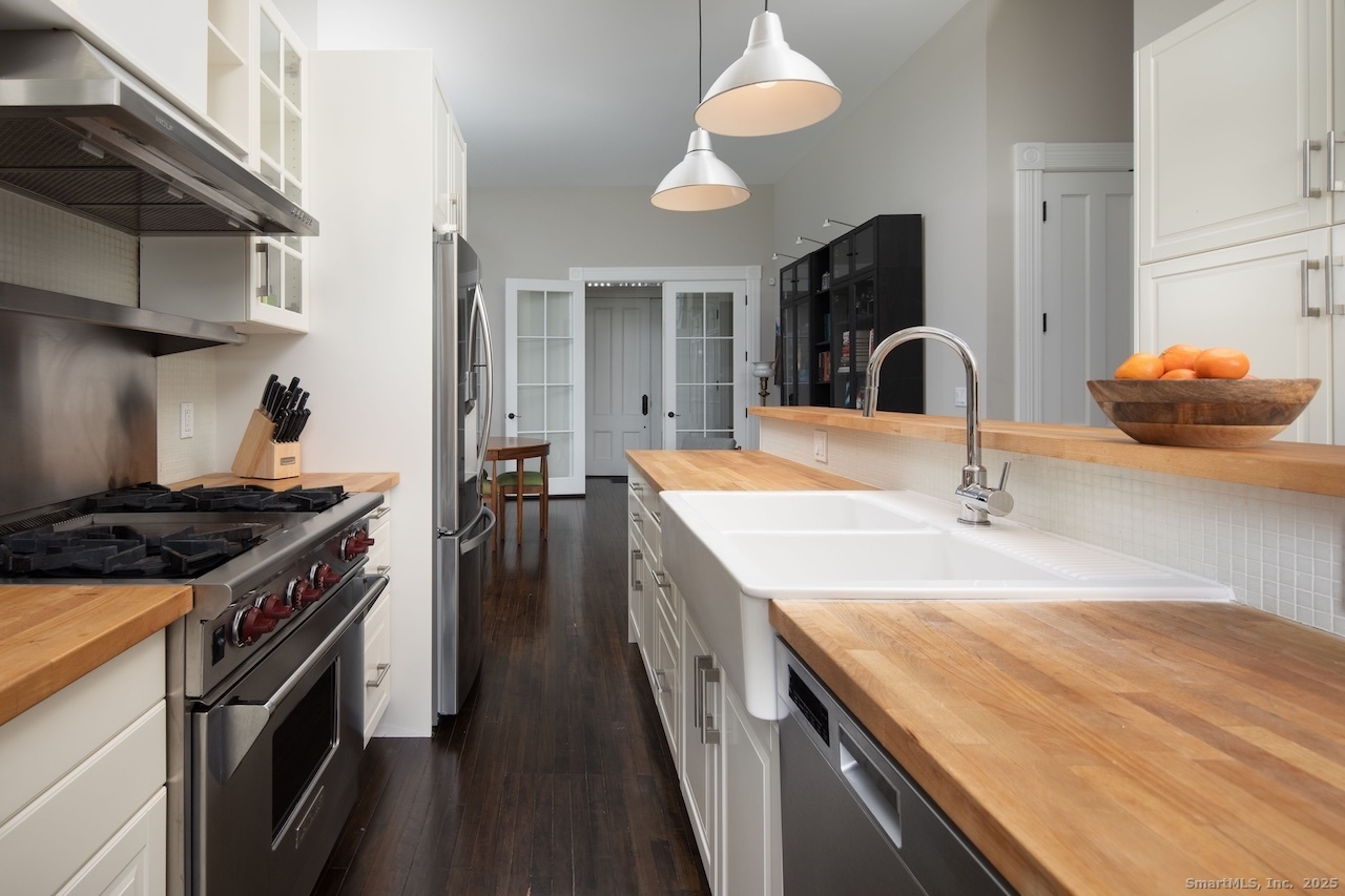 33 Sharon Road Salisbury CT 06039
