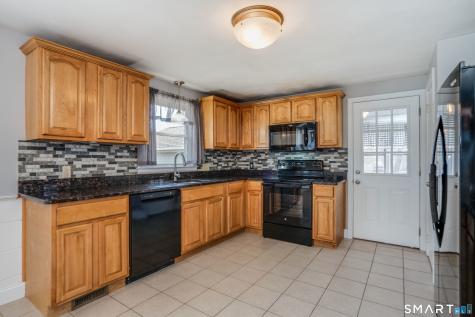 114 Moreland Avenue Newington CT 06111