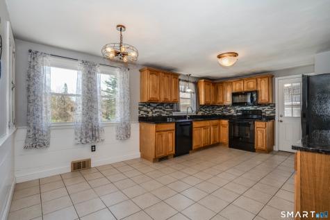 114 Moreland Avenue Newington CT 06111