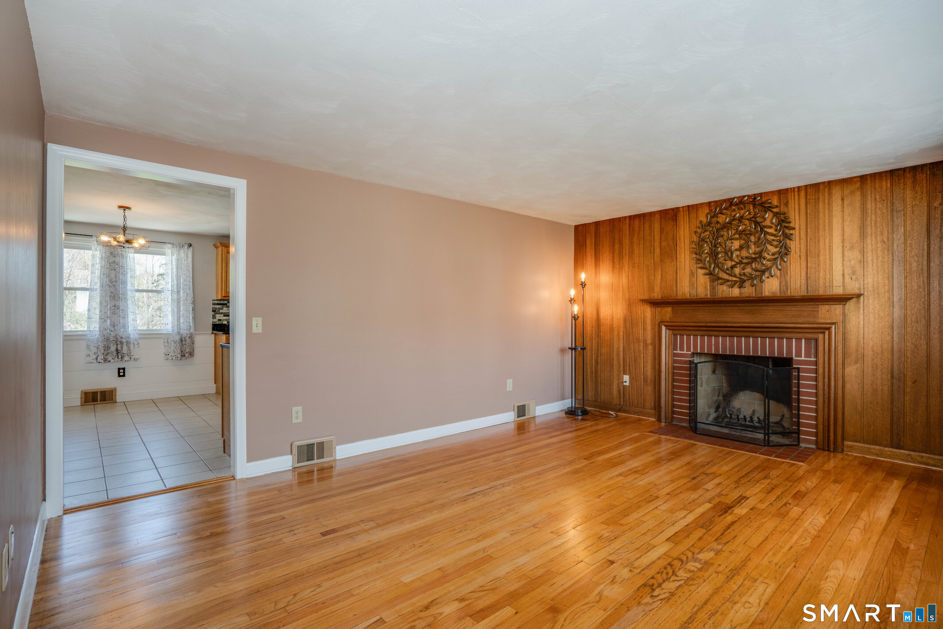 114 Moreland Avenue Newington CT 06111