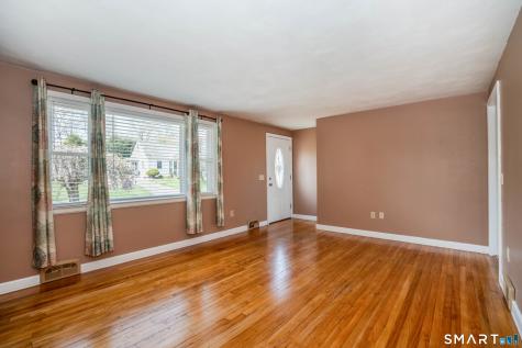 114 Moreland Avenue Newington CT 06111