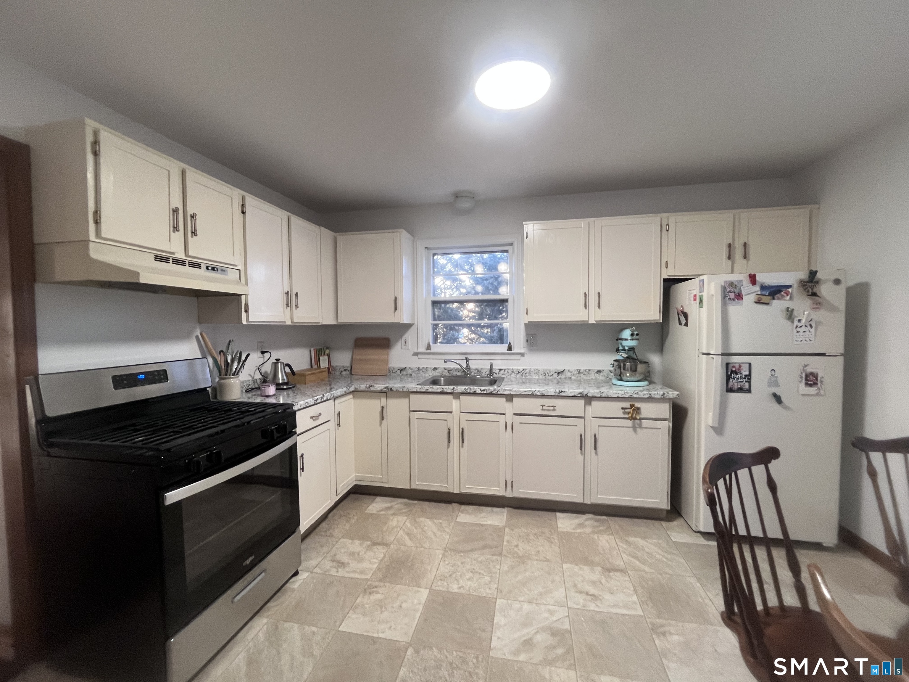124 Thorpe Street Fairfield CT 06824
