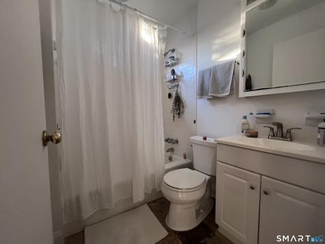 124 Thorpe Street Fairfield CT 06824