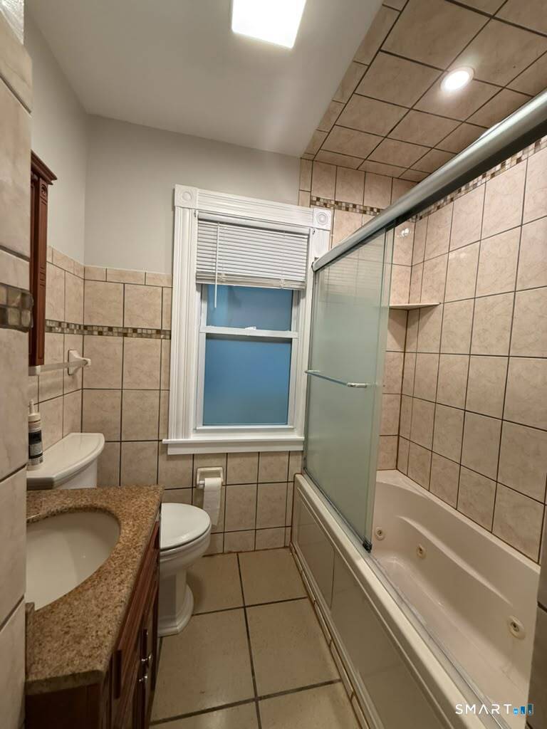 1239 Forest Road New Haven CT 06515