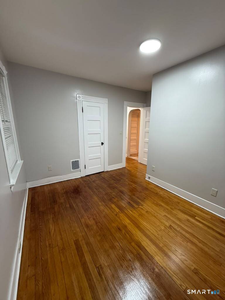 1239 Forest Road New Haven CT 06515