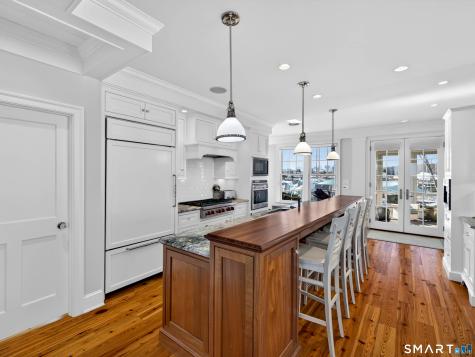 505 Seaside Avenue Westbrook CT 06498