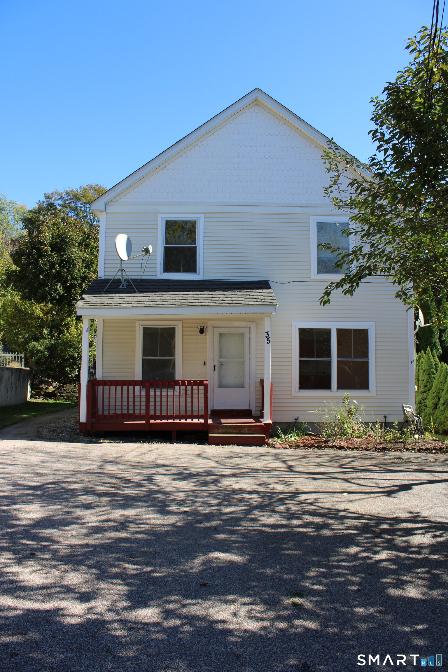 35 John Street Norwich CT 06360