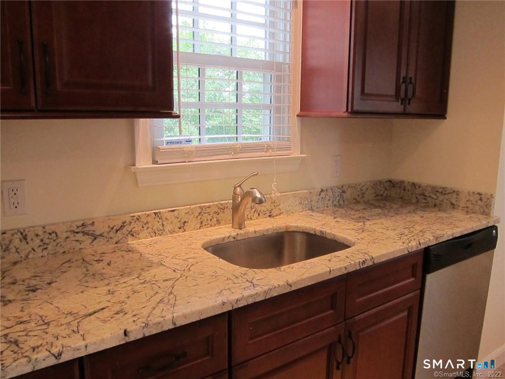 8 Rochambeau Avenue Ridgefield CT 06877