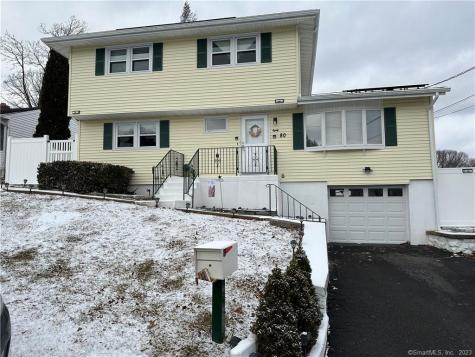 80 Oakleaf Drive Waterbury CT 06708