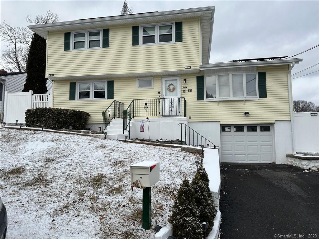 80 Oakleaf Drive Waterbury CT 06708