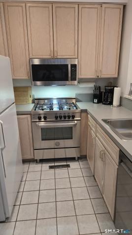 17 Ludlow Road Westport CT 06880