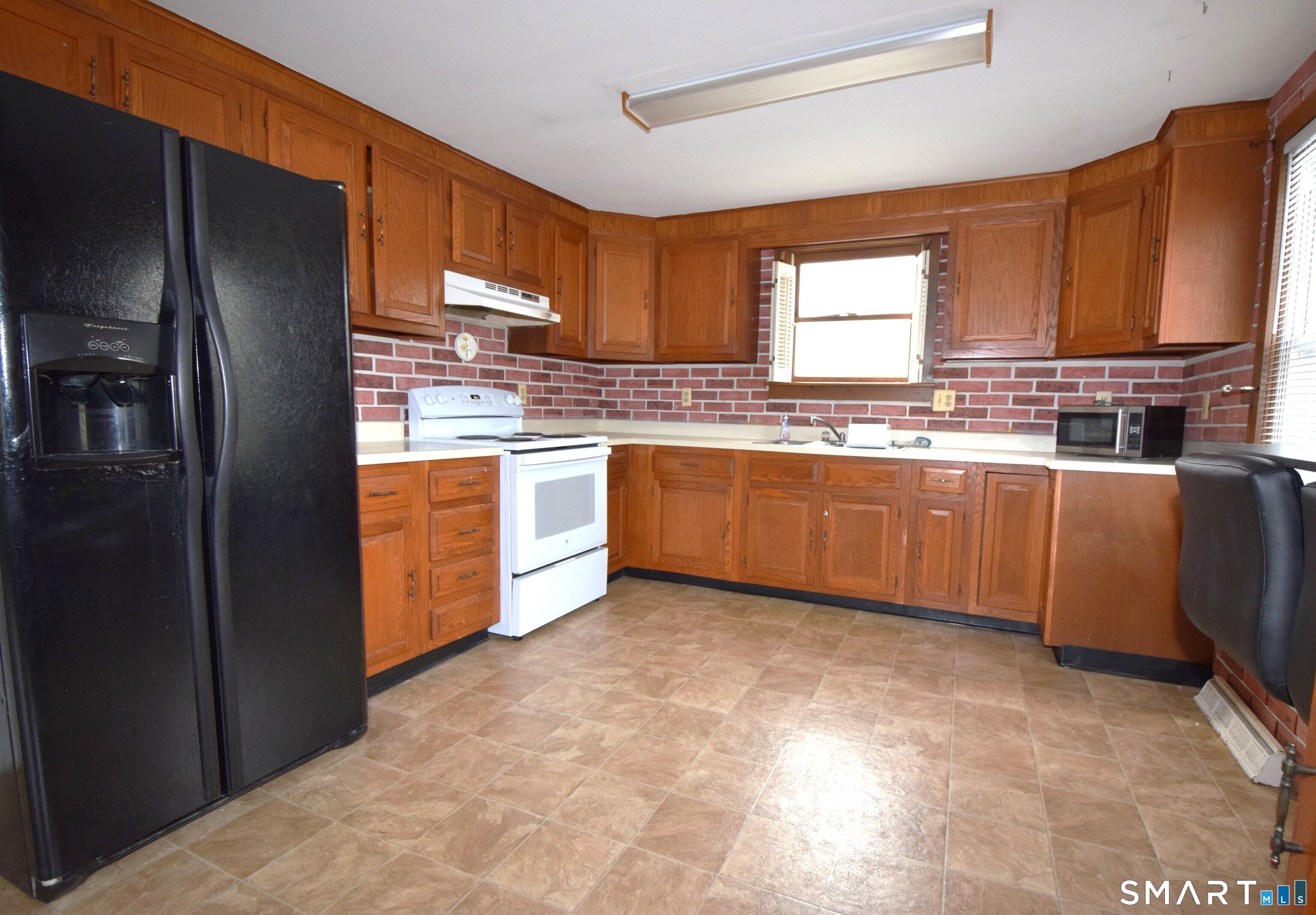 1129E Route 169 Woodstock CT 06281