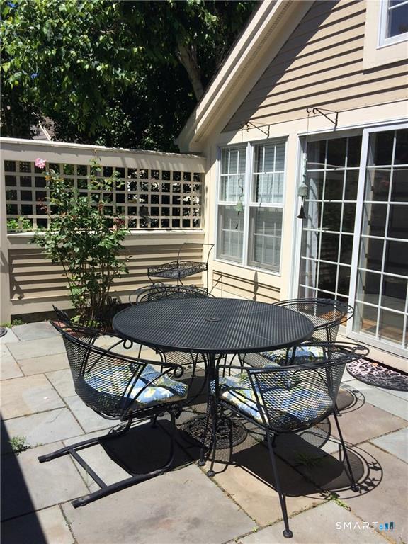 20 Darien Close Highway Darien CT 06820