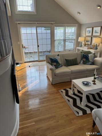 20 Darien Close Highway Darien CT 06820